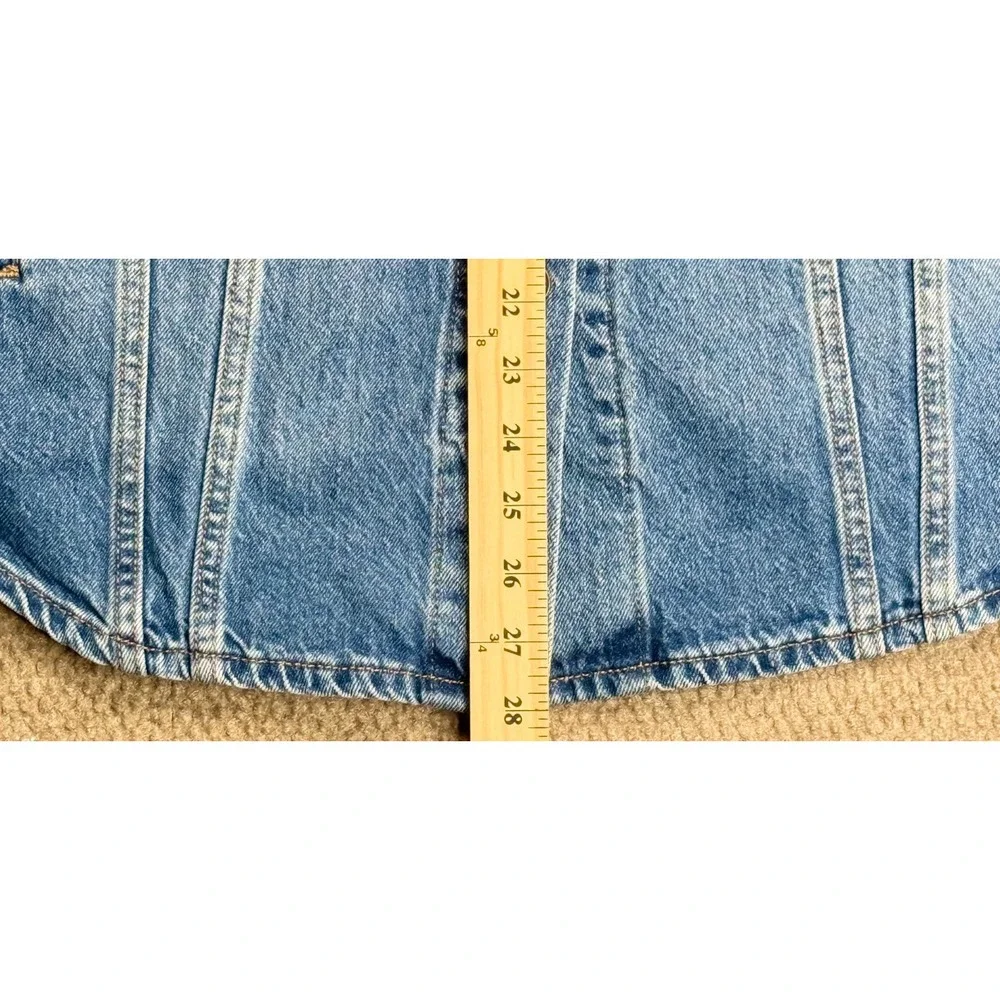 Levi's Premium Men's Button Up Long Sleeve Trucker Denim Jacket Size Medium‎